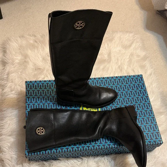Tory Burch Black Leather Riding Boots Sz 9 - Picture 3 of 12
